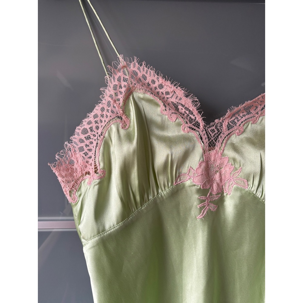 NWT* Alice + Olivia Kerr Midi Slip Dress Satin Green Pink Lace Fairy Romantic 10 - Picture 4 of 15